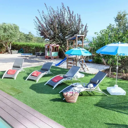 Holiday home Atenea By Interhome